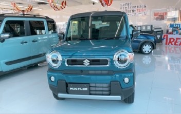 ☆　新型ハスラーお出迎え　☆